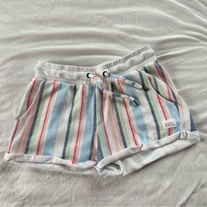 Roxy leisure shorts - size small